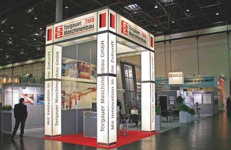 System booth with lightbox